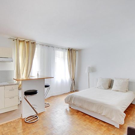 Tour Eiffel - Seine Apartment Париж Екстериор снимка
