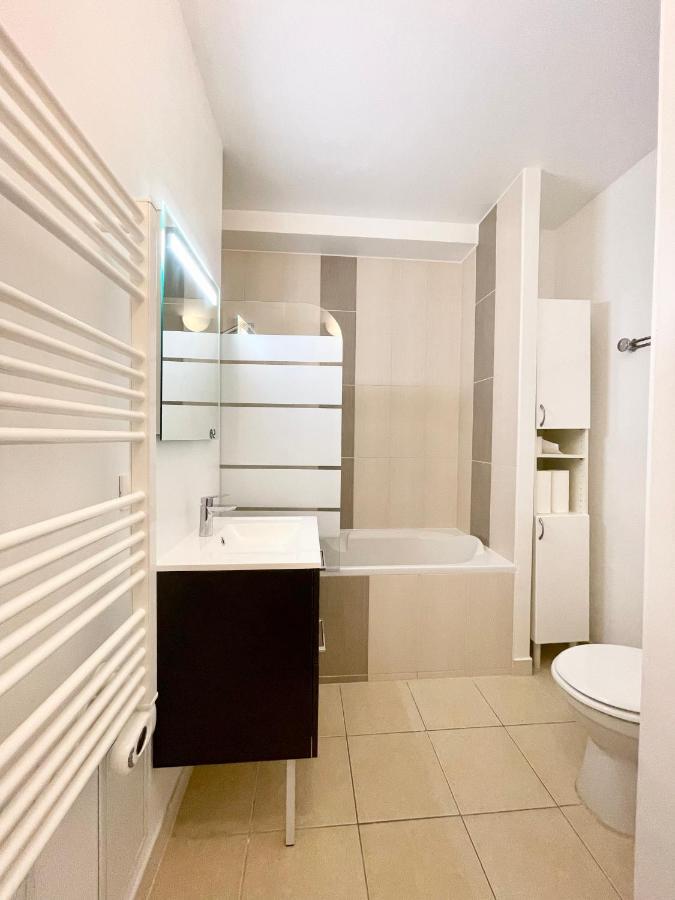 Tour Eiffel - Seine Apartment Париж Екстериор снимка