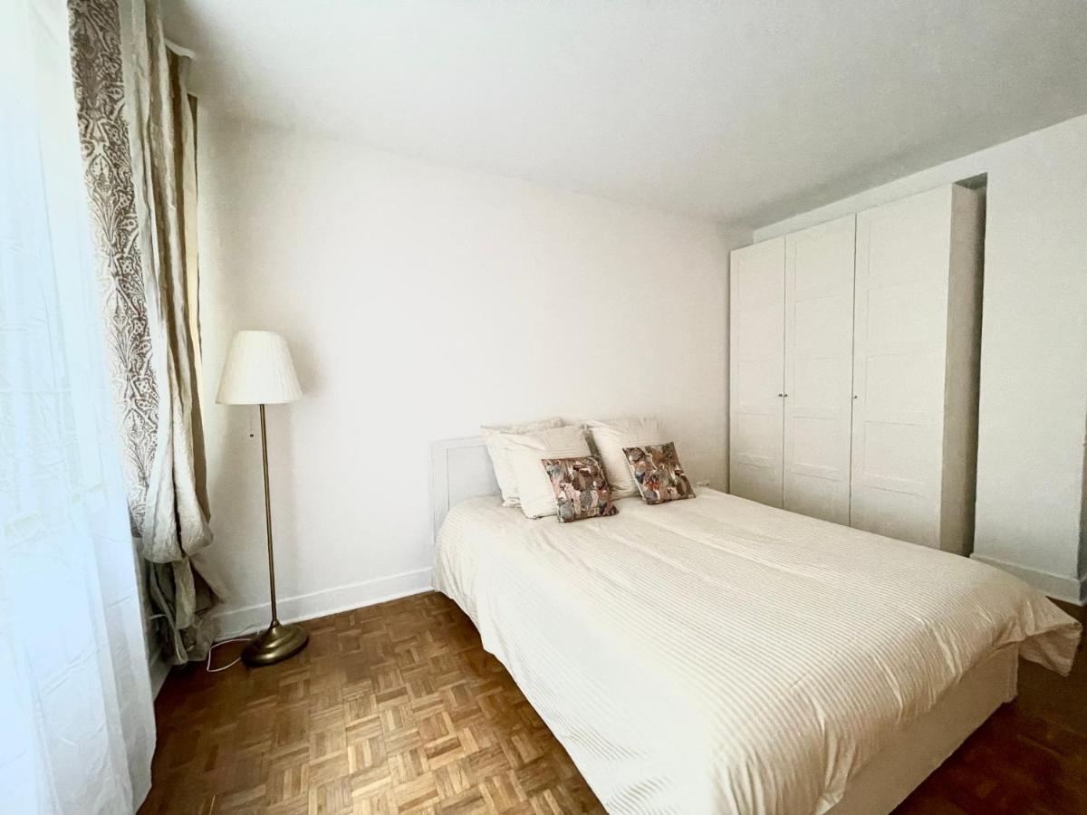 Tour Eiffel - Seine Apartment Париж Екстериор снимка